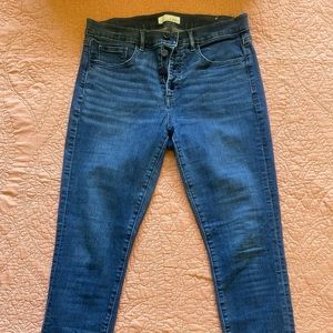 Size 8 LOFT skinny jeans
